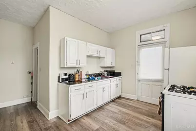 421 Southview Avenue, Cincinnati, OH 45219 - Photo 28