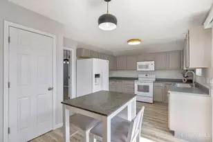 9228 Sawgrass Dr, Miami Township, OH 45342 - Photo 10