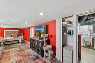 8321 Marley St, Cincinnati, OH 45216 - Photo 16