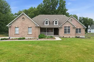7577 Misty Woods Ct, Salem Township, OH 45152 - Photo 4