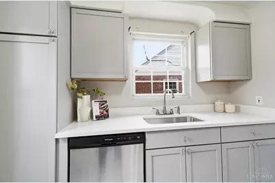 3790 N Broadlawn Circle, Silverton, OH 45236 - Photo 14