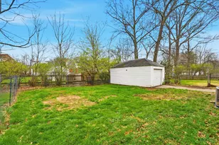 3790 N Broadlawn Cir, Silverton, OH 45236 - Photo 28