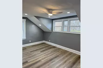 10152 Chester Road, Woodlawn, OH 45215 - Photo 8