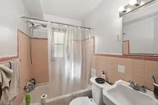 1013 Tennessee Ave, Cincinnati, OH 45229 - Photo 24