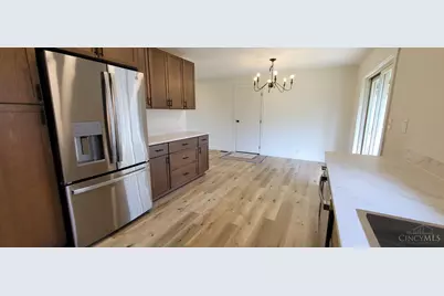 969 Robin Hill Drive, New Richmond, OH 45157 - Photo 8