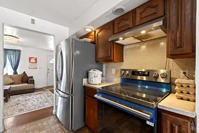 9007 Rolling Lane, Sycamore Township, OH 45236 - Photo 16