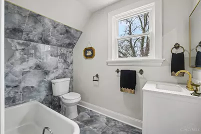 740 N Fred Shuttlesworth Circle, Cincinnati, OH 45229 - Photo 24