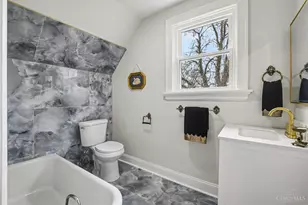 740 N Fred Shuttlesworth Cir, Cincinnati, OH 45229 - Photo 24