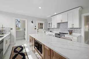 740 N Fred Shuttlesworth Cir, Cincinnati, OH 45229 - Photo 12