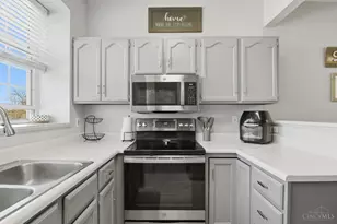 2450 Doeview Ct, Cincinnati, OH 45230 - Photo 8