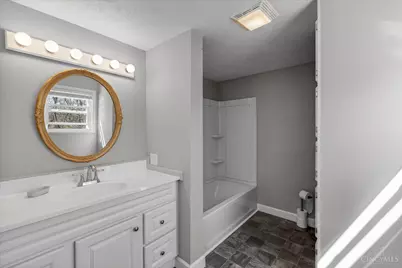 8225 W Prospect Road, Washington Twp, OH 45133 - Photo 26