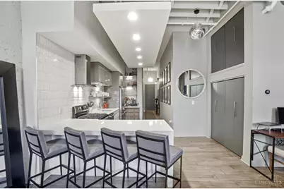 813 Broadway Street #404, Cincinnati, OH 45202 - Photo 16