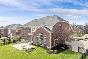 7556 Foxchase Dr, West Chester, OH 45069 - Photo 52