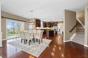 7556 Foxchase Dr, West Chester, OH 45069 - Photo 16