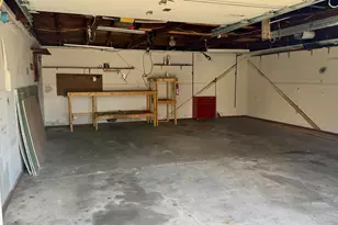 8442 Wuest Rd, Colerain Township, OH 45247 - Photo 24