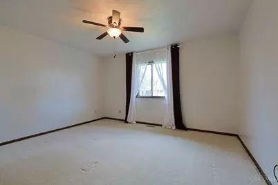 2054 Washington Creek Lane, Washington Twp, OH 45458 - Photo 24