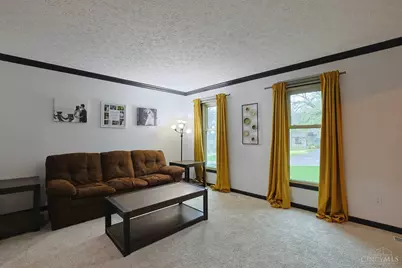 3859 Blackwood Court, Blue Ash, OH 45236 - Photo 6