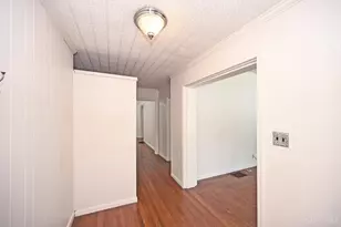 2840 Observatory Ave, Cincinnati, OH 45208 - Photo 6