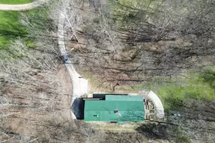 10228 Goose Creek Rd, Metamora, IN 47030 - Photo 8