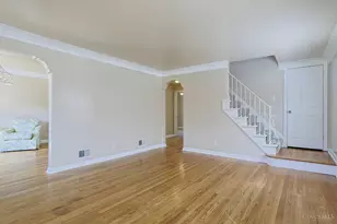 2652 Cedarbrook Dr, Golf Manor, OH 45237 - Photo 8