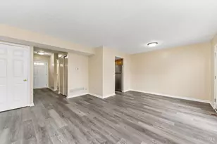 7509 Queen Ann Ct, West Chester, OH 45069 - Photo 10