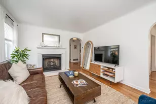 3102 Kinmont St, Cincinnati, OH 45208 - Photo 6