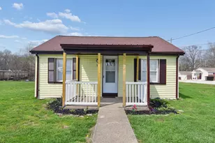 323 N Coffee St, Felicity, OH 45120 - Photo 2