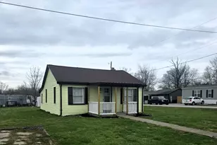 323 N Coffee St, Felicity, OH 45120 - Photo 1