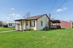 323 N Coffee St, Felicity, OH 45120 - Photo 1