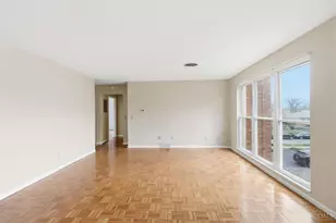 3825 Petoskey Ave, Mariemont, OH 45227 - Photo 12