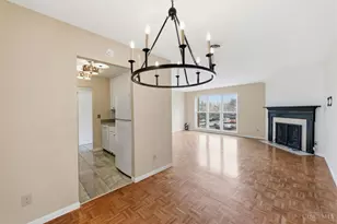 3825 Petoskey Ave, Mariemont, OH 45227 - Photo 8