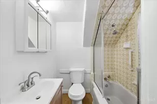 1044 Rosemont Ave, Cincinnati, OH 45205 - Photo 18