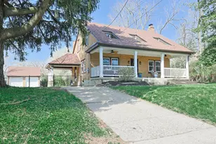 6711 Alpine Ave, Silverton, OH 45236 - Photo 2