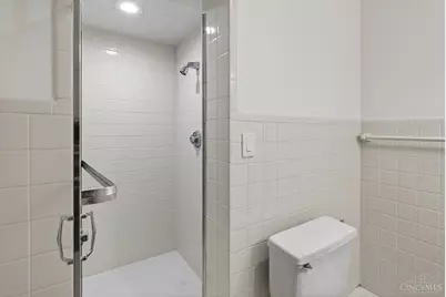 1002 Richwood Circle, Cincinnati, OH 45208 - Photo 52