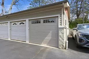 2700 Ashland Ave, Cincinnati, OH 45206 - Photo 32