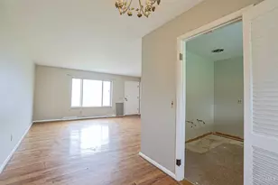 8757 Brittany Dr, Sycamore Township, OH 45242 - Photo 8