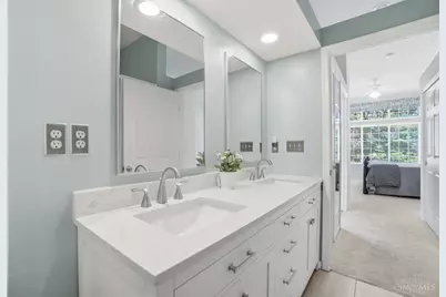 2469 Walnutview Court, Cincinnati, OH 45230 - Photo 34