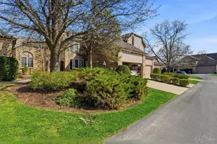 70 Waterview Ct, Hamilton, OH 45013 - Photo 2