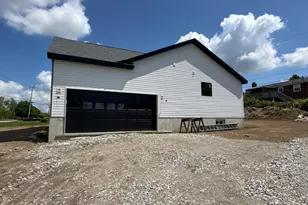 2417 Millville Rd, Hanover Township, OH 45013 - Photo 4