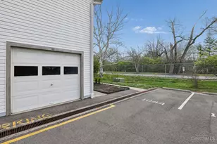 1044 E Crescentville Rd, West Chester, OH 45246 - Photo 22