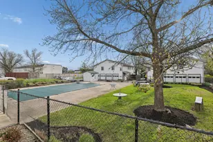 1044 E Crescentville Rd, West Chester, OH 45246 - Photo 24