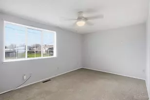 11581 Norbourne Dr, Forest Park, OH 45240 - Photo 12