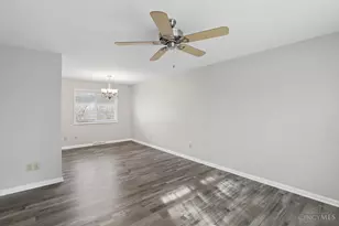 11267 Melissa Ct, Colerain Township, OH 45251 - Photo 10