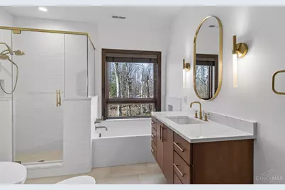 9550 Tall Trail, Indian Hill, OH 45242 - Photo 32