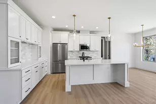 3728 Hutton St, Cincinnati, OH 45226 - Photo 8