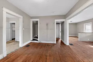 493 Pedretti Ave, Delhi Township, OH 45238 - Photo 6