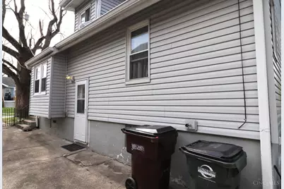 1812 Sundale Avenue, Cincinnati, OH 45239 - Photo 10