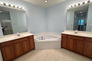 6889 Gentry Ln, Deerfield Township, OH 45040 - Photo 8