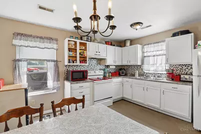 2464 Wilson Avenue, Colerain Township, OH 45231 - Photo 8