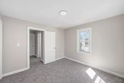 2021 Carolina, Middletown, OH 45044 - Photo 16